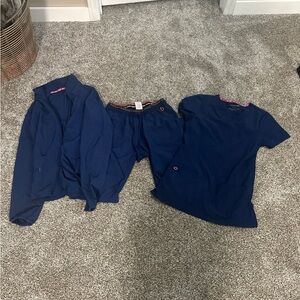 Heart soul navy scrub set
